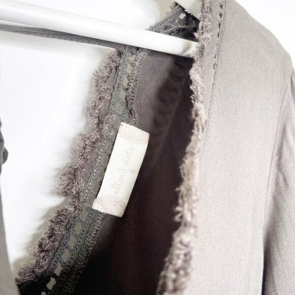 ALTAR'D STATE Boho V-neck Tie Back Blouse - Picture 5 of 10